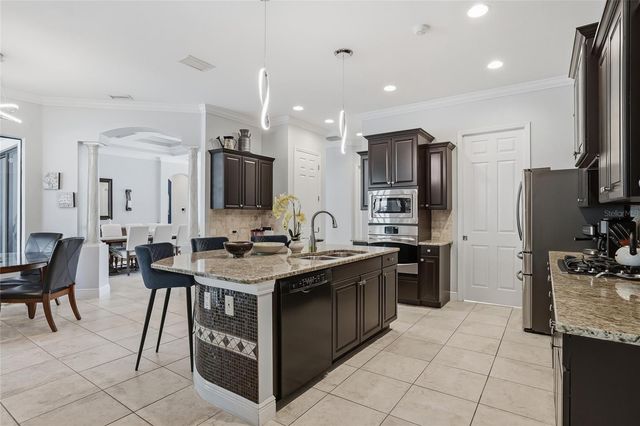 7101 HATPIN LOOP, Wesley Chapel, FL 33545