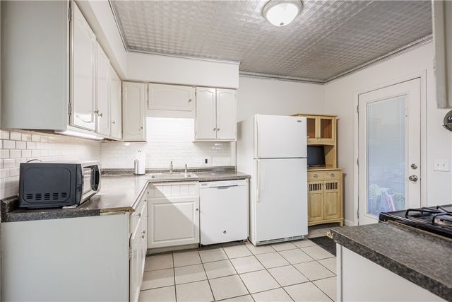 3862 Mount Read Boulevard, Greece, NY 14616