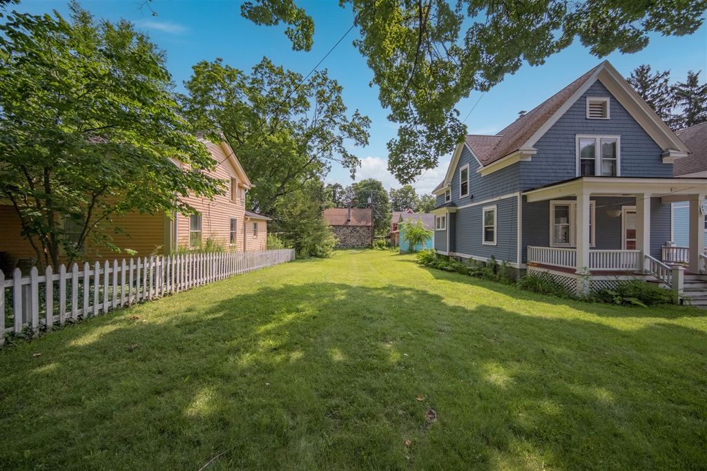 517 2nd Street, Ann Arbor, MI 48103
