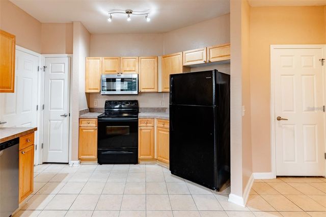 709 TERRACE RIDGE CIRCLE 709, Davenport, FL 33896