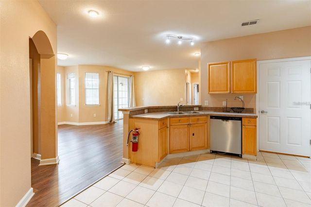 709 TERRACE RIDGE CIRCLE 709, Davenport, FL 33896