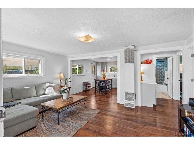 3357 S Zuni St, Englewood, CO 80110