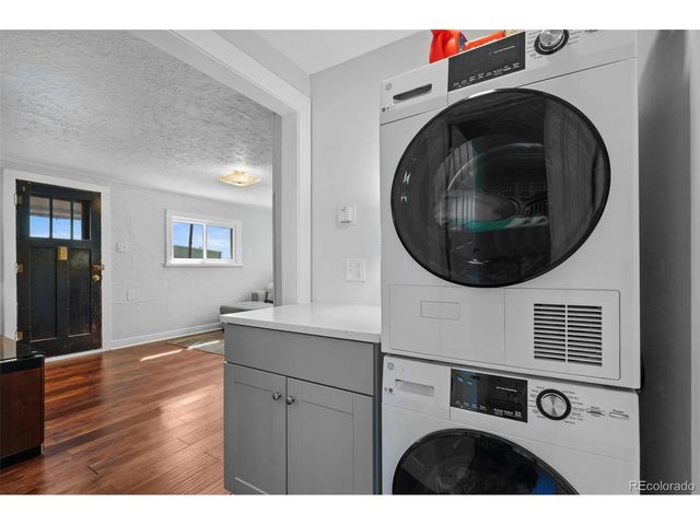 3357 S Zuni St, Englewood, CO 80110