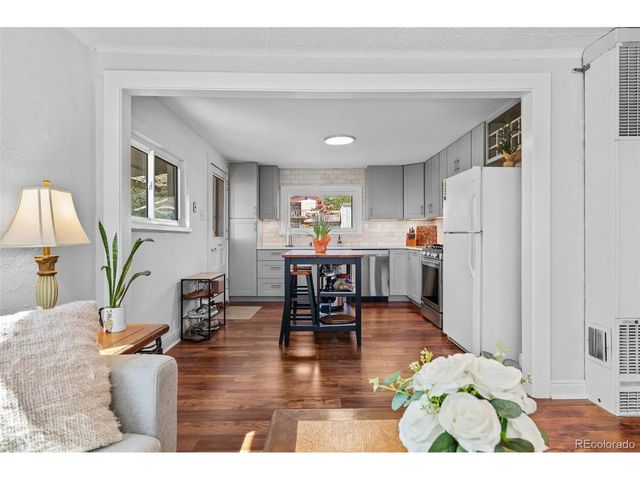 3357 S Zuni St, Englewood, CO 80110