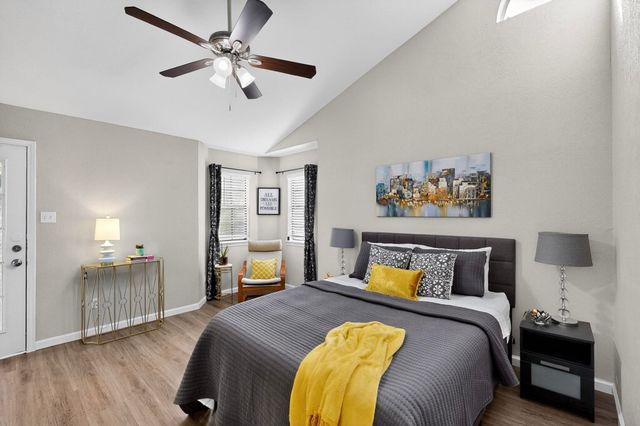 218 N Beacon Street 108, Dallas, TX 75214
