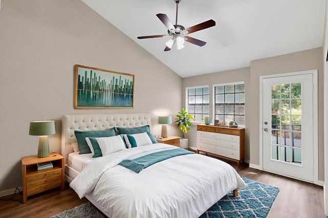 218 N Beacon Street 108, Dallas, TX 75214
