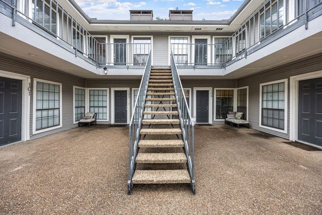 218 N Beacon Street 108, Dallas, TX 75214