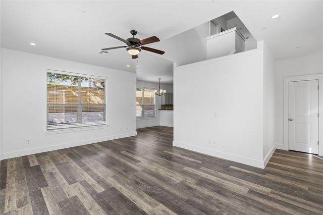 4124 Valley View RD 4A, Austin, TX 78704