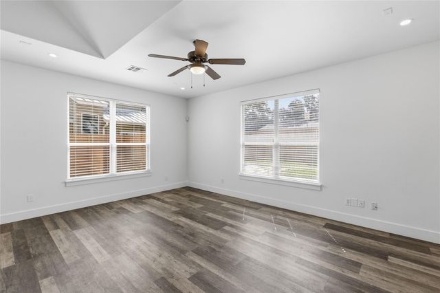 4124 Valley View RD 4A, Austin, TX 78704