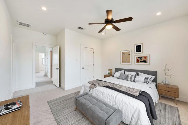 4124 Valley View RD 4A, Austin, TX 78704