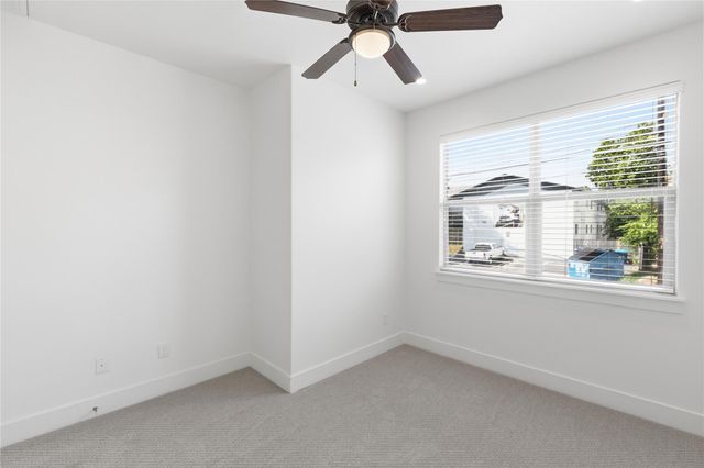 4124 Valley View RD 4A, Austin, TX 78704