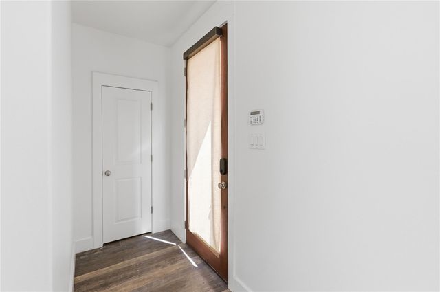 4124 Valley View RD 4A, Austin, TX 78704