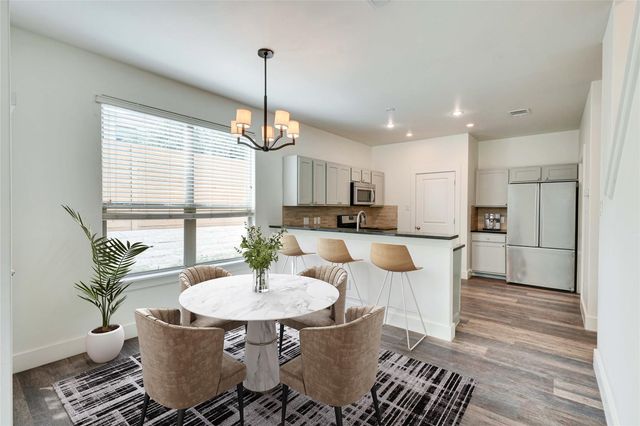 4124 Valley View RD 4A, Austin, TX 78704