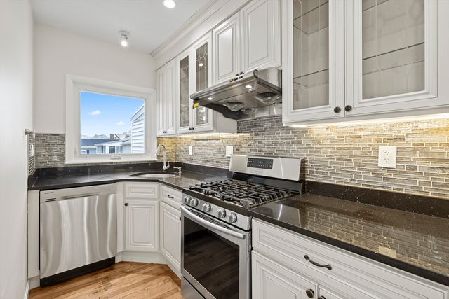 334 Sea, Quincy, MA 02169