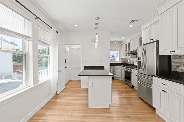 334 Sea, Quincy, MA 02169