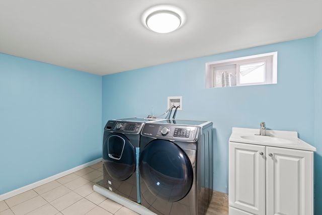 334 Sea, Quincy, MA 02169