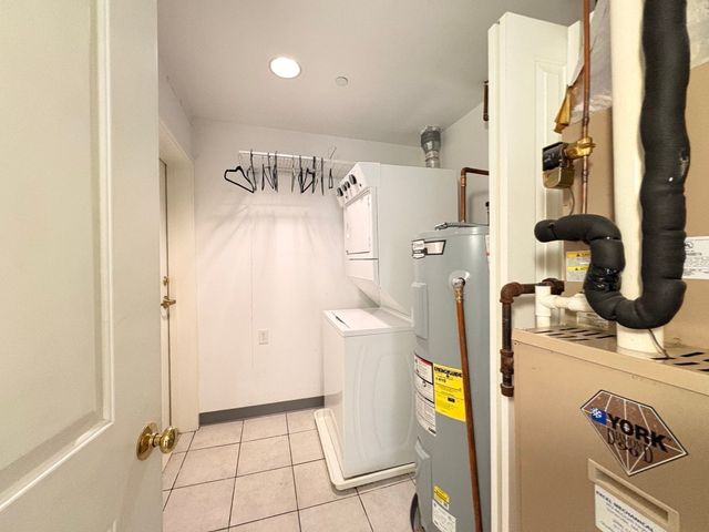 185 High St 303, Brookline, MA 02445