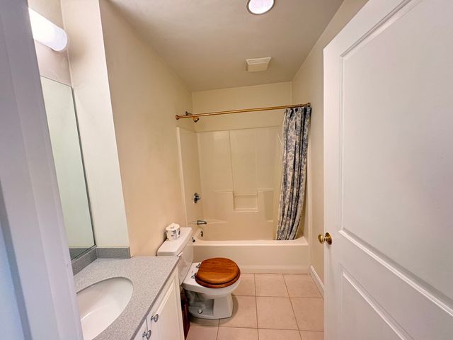 185 High St 303, Brookline, MA 02445