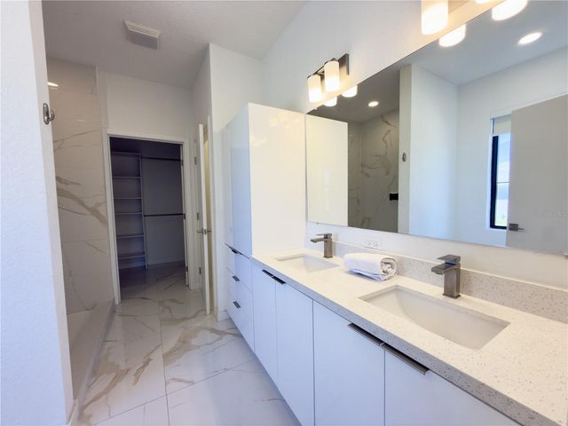 6380 CHORUS DRIVE, Mascotte, FL 34753