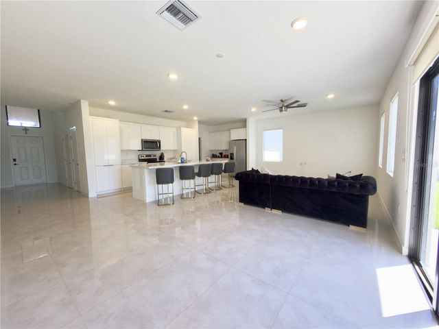 6380 CHORUS DRIVE, Mascotte, FL 34753