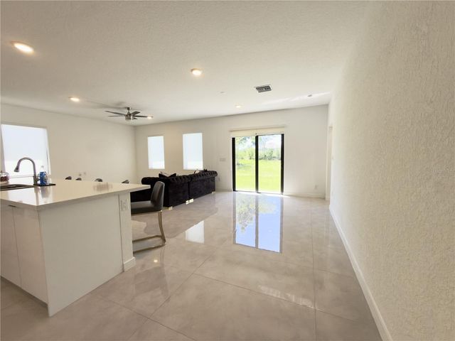 6380 CHORUS DRIVE, Mascotte, FL 34753