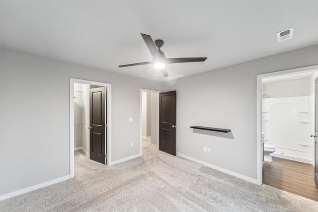 4515 E 48th Street, Des Moines, IA 50317
