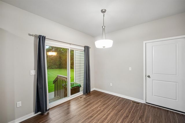 4515 E 48th Street, Des Moines, IA 50317
