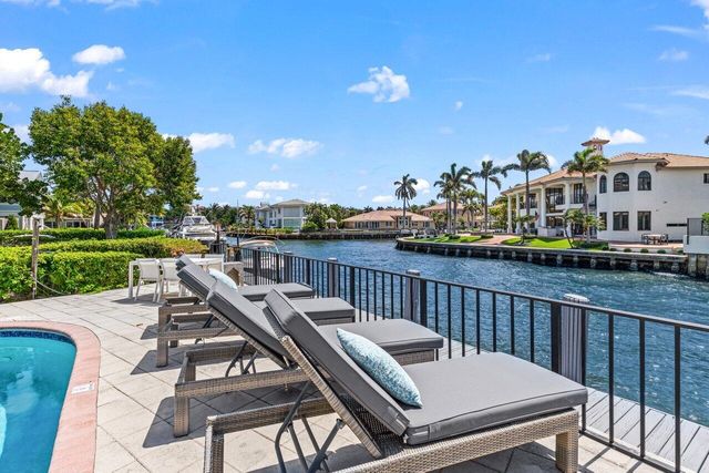 1102 Highland Beach Drive 2w, Highland Beach, FL 33487