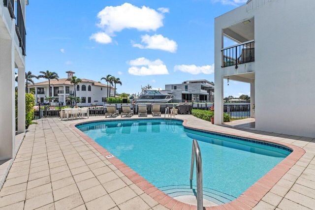 1102 Highland Beach Drive 2w, Highland Beach, FL 33487