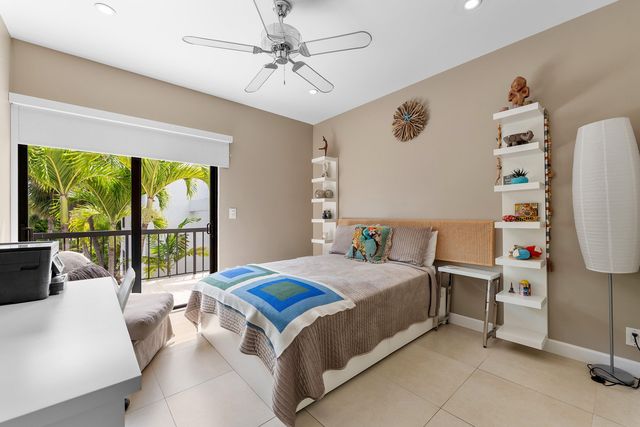 1102 Highland Beach Drive 2w, Highland Beach, FL 33487