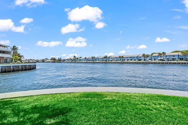 1102 Highland Beach Drive 2w, Highland Beach, FL 33487