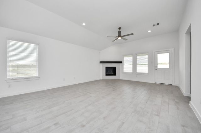26371 Viva Drive, Magnolia, TX 77355