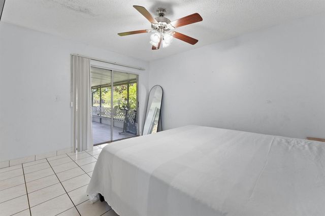 276 NE Summer Road, Port St. Lucie, FL 34983