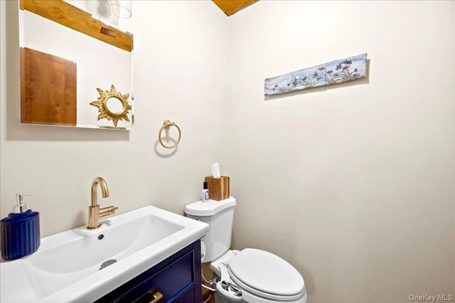 25 Village Gate Way 25, Nyack, NY 10960