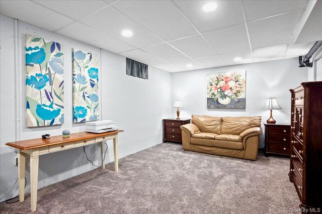 25 Village Gate Way 25, Nyack, NY 10960