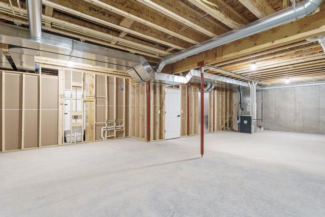 7184 Pfeil Bend, Sun Prairie, WI 53590