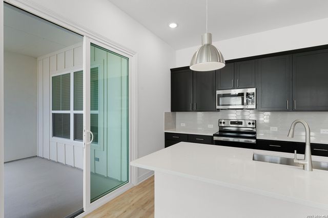 3523 N Loop 1604 E Unit 2002, San Antonio, TX 78247