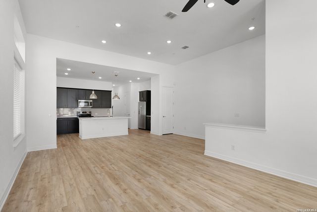 3523 N Loop 1604 E Unit 2002, San Antonio, TX 78247