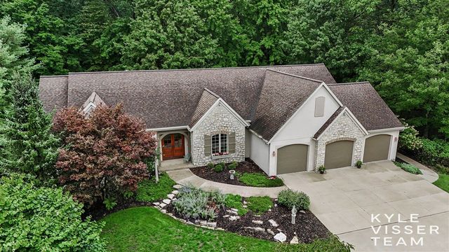 7685 Wood Violet Court, Ada, MI 49301