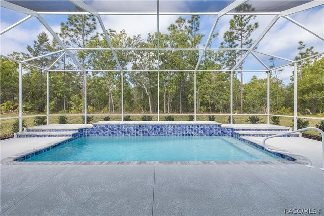 38 Vinca Street, Homosassa, FL 34446