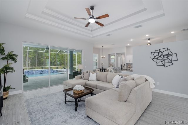 38 Vinca Street, Homosassa, FL 34446