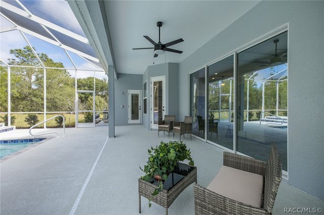 38 Vinca Street, Homosassa, FL 34446