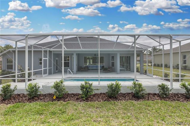 38 Vinca Street, Homosassa, FL 34446
