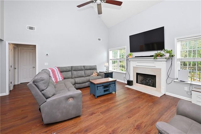 42 Meadows Lane, Senoia, GA 30276