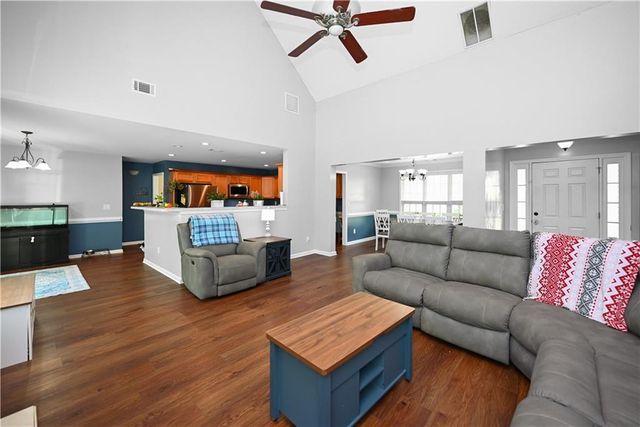 42 Meadows Lane, Senoia, GA 30276