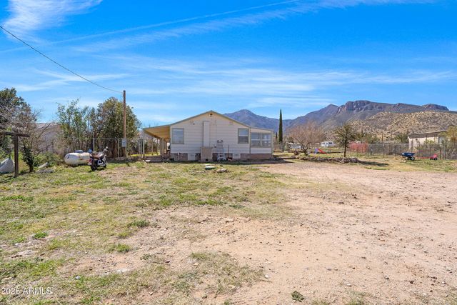 7229 S CARMEN Lane, Hereford, AZ 85615