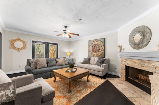 32123 Willow Creek Park, Conroe, TX 77385