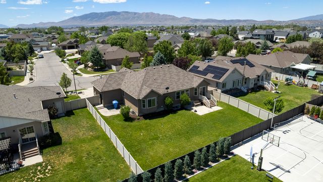 1988 W 1260 N, Lehi, UT 84043