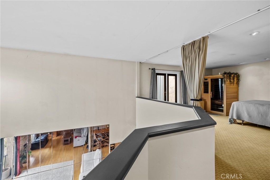 Image 17 of property listing at 8712 Gregory, Los Angeles, CA 90035
