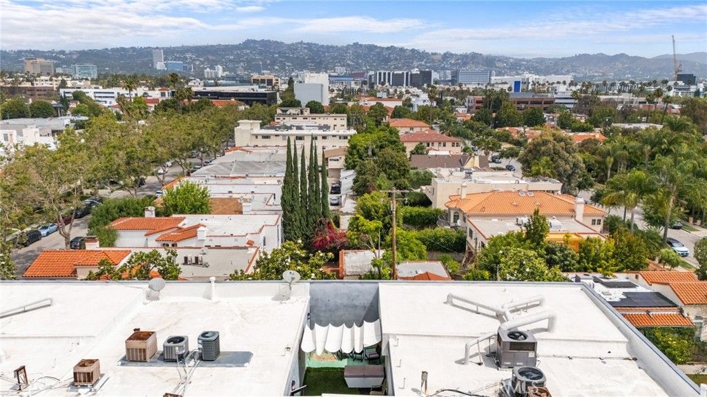 Image 39 of property listing at 8712 Gregory, Los Angeles, CA 90035